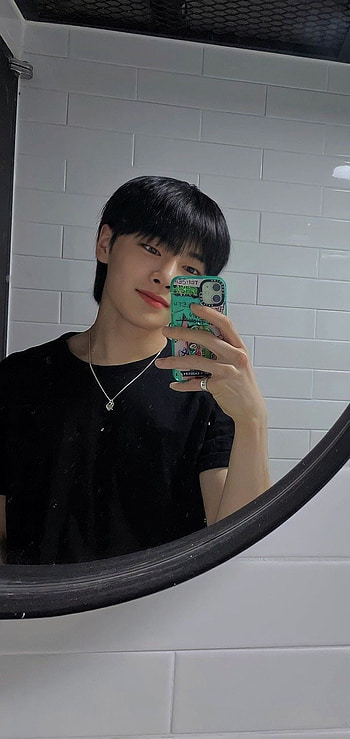 Jeongin, IN, StrayKids, Korean, Selfie, Boy HD phone wallpaper