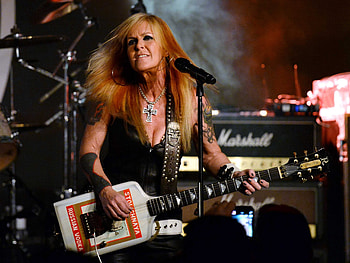 Lita Ford, Music expert, Lita Ford, Rock and roll legend HD wallpaper