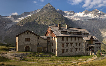 People, Nature, Mountains, Building, House, Construction, Hotel, Noon HD wallpaper