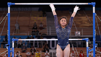 Suni Lee, Uneven Bars Performance HD wallpaper