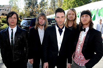Maroon 5, Musical inspiration, Impactful lyrics, Celebrity influence HD wallpaper