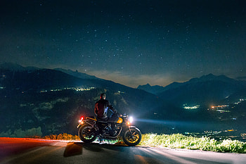 Biker Rider Chilling On Mountain Side , biker, bikes, graphy HD wallpaper