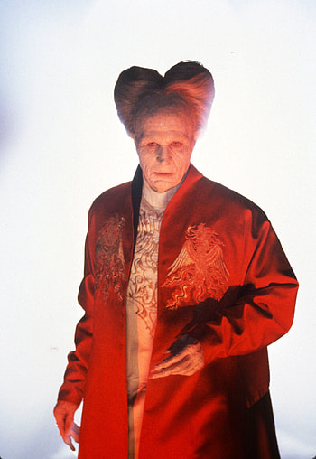 Dracula, Gary Oldman portrayal, Bram Stoker's Dracula, Iconic vampire HD phone wallpaper