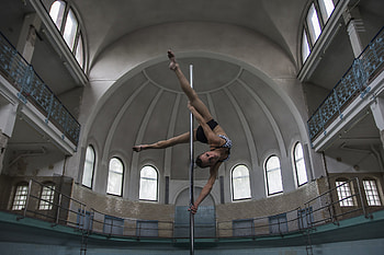 Yvonne Haug, Pole dance, Learn pole dance, Pole dance lernen HD wallpaper