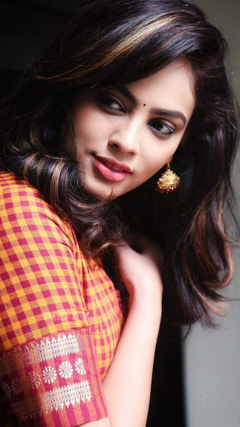 Nandita Swetha, Tollywood, Actress Nandita HD phone wallpaper