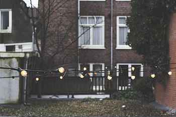 Windows, Miscellanea, Miscellaneous, House, Lamp, Courtyard, Yard, Lamps HD wallpaper