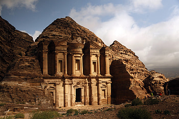 Petra, Ancient wonders, Jordan travel, UNESCO World Heritage site HD wallpaper