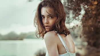 White Dress Girl Staring Into The Frame, girls, model, hoot, white-dress HD wallpaper