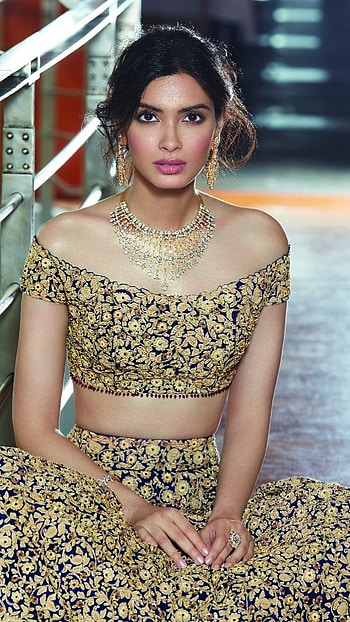 Diana Penty, Indian Actress HD phone wallpaper