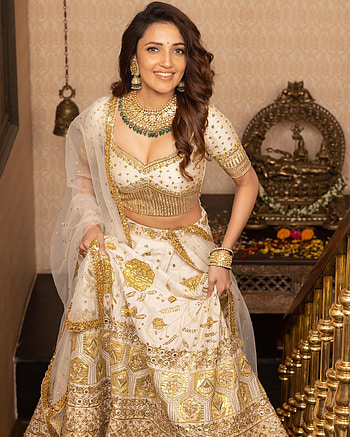 Neha Shetty, bride, sari, Kannada actress HD phone wallpaper