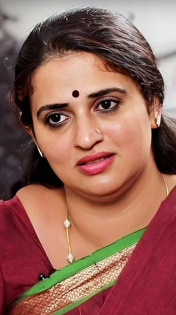 Pavitra lokesh, kannada actress HD phone wallpaper