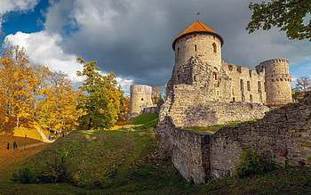 Castle in Latvia, Cesis, castle, museum, ruins, Latvia, park HD wallpaper