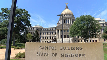Jackson(Mississippi), Money for water sewer woes, Clears house HD wallpaper