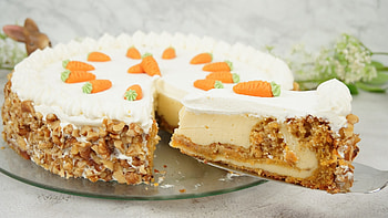 Carrot cake cheesecake, Moist carrot cake, Creamy cheesecake, Flavorful fusion HD wallpaper