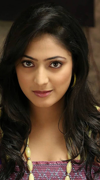 Haripriya, kannada actress HD phone wallpaper