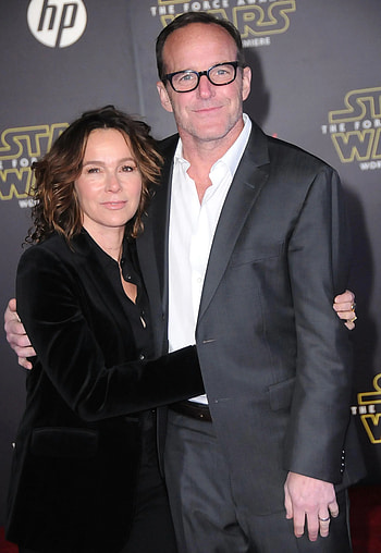 Jennifer Grey, Dirty Dancing star, Current whereabouts unknown, Jennifer Grey now HD phone wallpaper