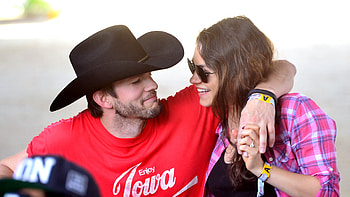 Filipinas showbiz, Daily updates, Celebrity news, Ashton Kutcher and Mila Kunis HD wallpaper
