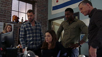 Chicago P.D., Romantic subplot, Love and relationships, Emotional depth HD wallpaper