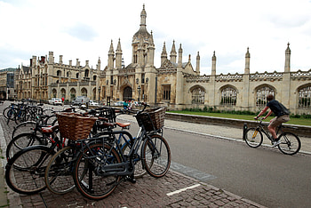 Online lectures, Cambridge University, New York Times, Educational shift HD wallpaper