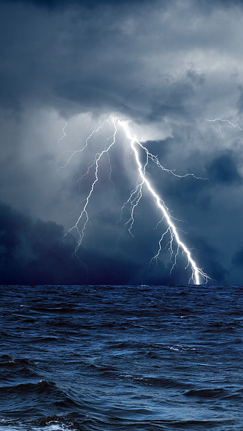 The Perfect Storm movie, Stormy movie scenes, Thrilling adventure, Turbulent weather HD phone wallpaper
