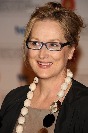 Meryl Streep, Intense gaze, Celebrities wearing glasses, Fashion inspiration HD phone wallpaper