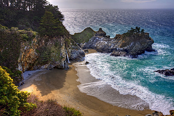 Beautiful View, sea, landscapes, Beautiful, nature, mountains, sun, ocean, beach HD wallpaper