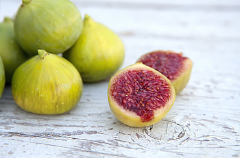 Captivating fig , background , Vibrant colors, Exquisite details HD wallpaper