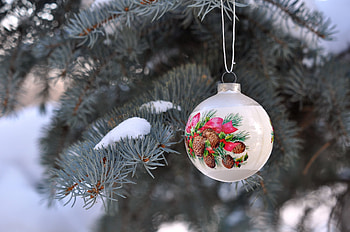 Holidays, Snow, Branch, Fir, Spruce, Christmas Tree Toy HD wallpaper