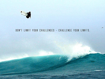 challenge ur limits!, sea, wind, limits, waves, sky, fly, surf, challenge HD wallpaper