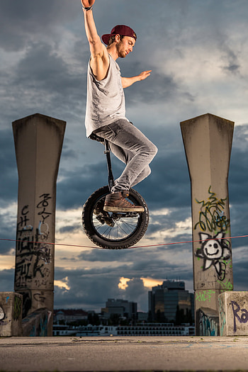Markus Progelhof, Unicycle HD phone wallpaper