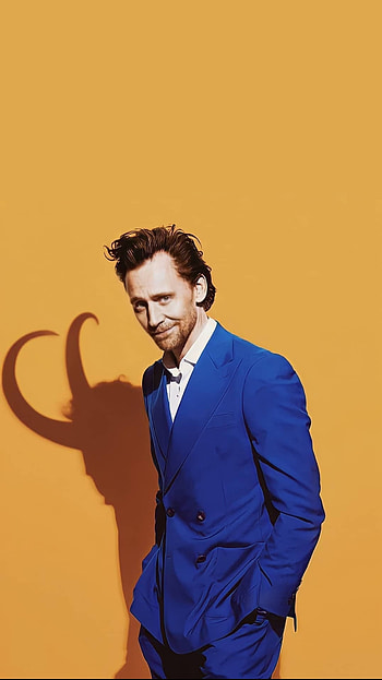 Tom Hiddleston as Loki, Tom Hiddleston, Marvel HD phone wallpaper
