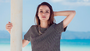 Model hoot On Beach, girls, model HD wallpaper