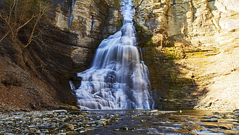 Spring thaw waterfall in the Finger Lakes of New York, trees, river, rocks, lake, usa HD wallpaper