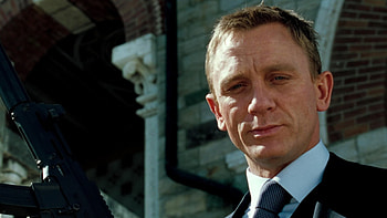 James Bond, Casino Royale soundtrack, Iconic theme, Memorable tunes HD wallpaper