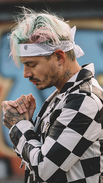 J Balvin backgrounds, Top , J Balvin , Reggaeton HD phone wallpaper