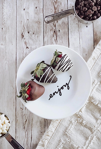 Food, Strawberry, Desert, Inscription, Word, Enjoyment HD phone wallpaper