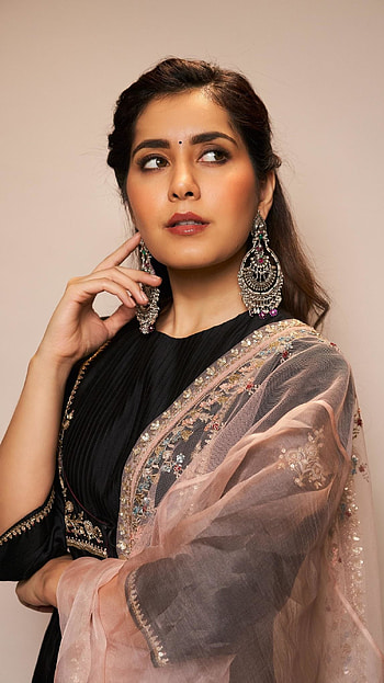 Raasi khanna, telugu actress, model HD phone wallpaper