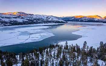 Vallecito Reservoir During Sunset, Near Durango, Colorado, hills, snow, landscape, trees, water, usa, lake, ice HD wallpaper