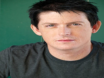 MANU INTIRAYMI AS (BRUNALI 'DEASSIMILATED BORG') ICHEB, action, tvshow, entertainment, usa HD wallpaper