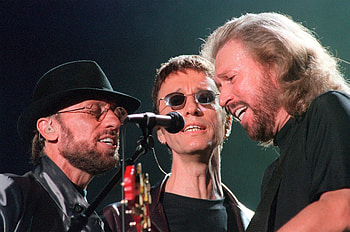 Barry Gibb, Surviving member, New documentary, Overwhelming emotions HD wallpaper