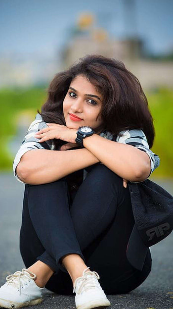 Divya uruduga, actress, model HD phone wallpaper
