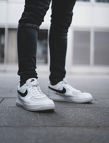 Sports, Miscellanea, Miscellaneous, Legs, Sneakers, Style HD phone wallpaper
