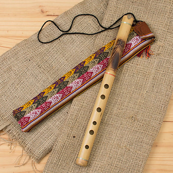 Peruvian bamboo quena flute, Decorative night owl, Worldly melodies, Exotic instrument HD phone wallpaper