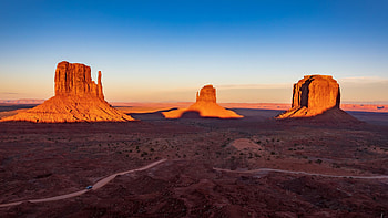 Monument Valley sunset , Top backgrounds, Breathtaking landscapes, Nature's masterpiece HD wallpaper