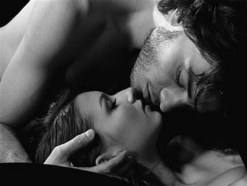 Endless Love, kiss, romantic, love, black and white HD wallpaper
