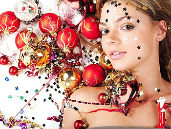 Beauty in Christmas decorations, decorations, christmas, red, beauty HD wallpaper