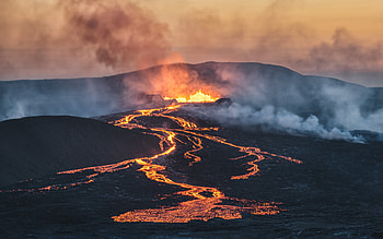 volcano eruption, lava, burning river, lava flow, burning stream, volcano HD wallpaper