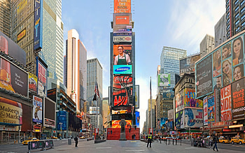 New York City streets, Energetic atmosphere, Tourist favorite, Vibrant colors HD wallpaper