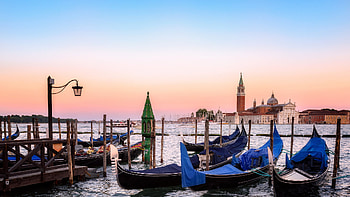 Venetian gondolas, Iconic boats, Venice tradition, Unique experience HD wallpaper