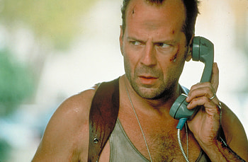 Live or Die Hard on TV, Christmas viewing, Where to watch, Streaming options HD wallpaper